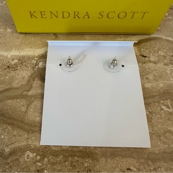 KENDRA SCOTT Earrings - Picture 4 of 5